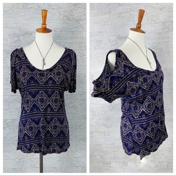 Blue aztec print cold shoulder / open shoulder short sleeve blouse - Picture 1 of 5